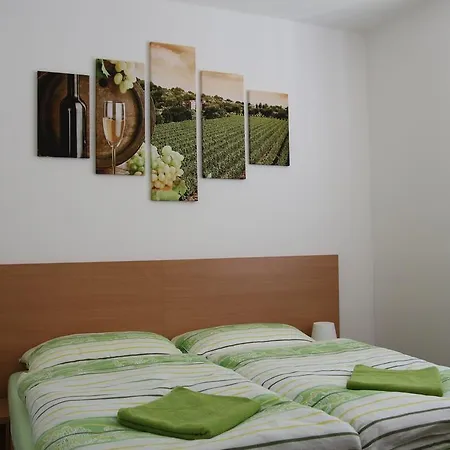 Bobule 3* Stare Mesto (Zlin)